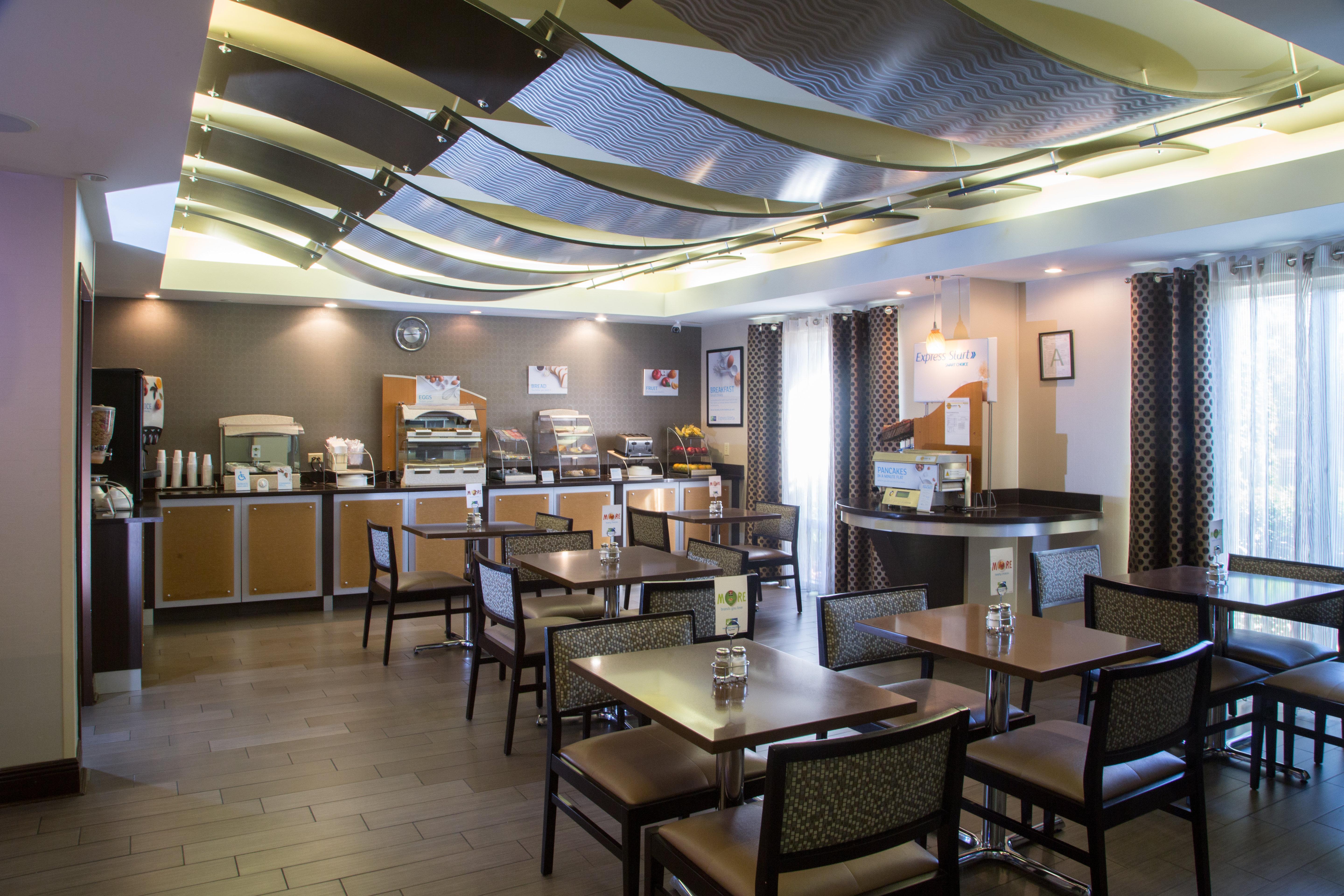 Holiday Inn Express & Suites - Oxford By Ihg Luaran gambar