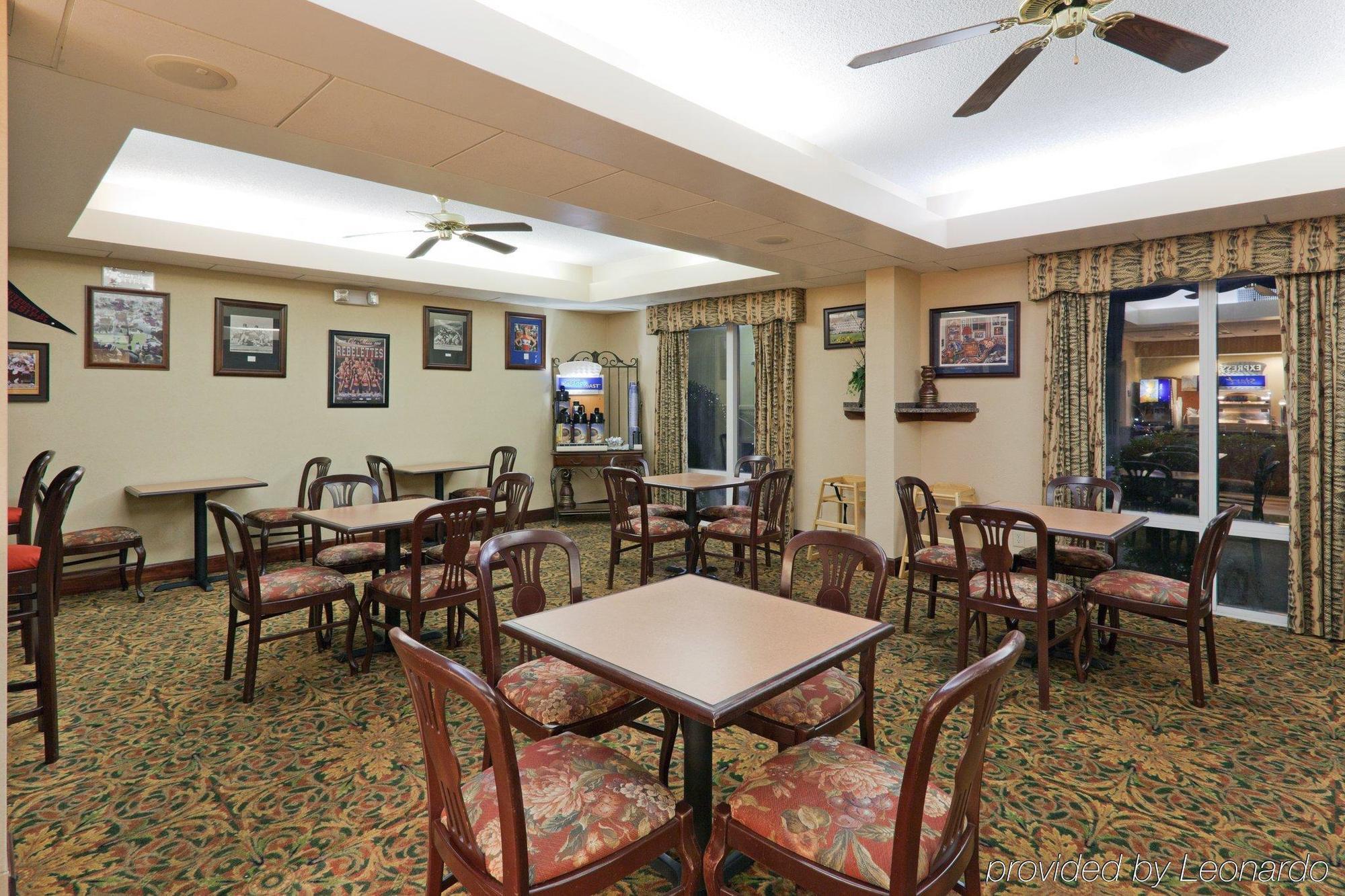 Holiday Inn Express & Suites - Oxford By Ihg Luaran gambar