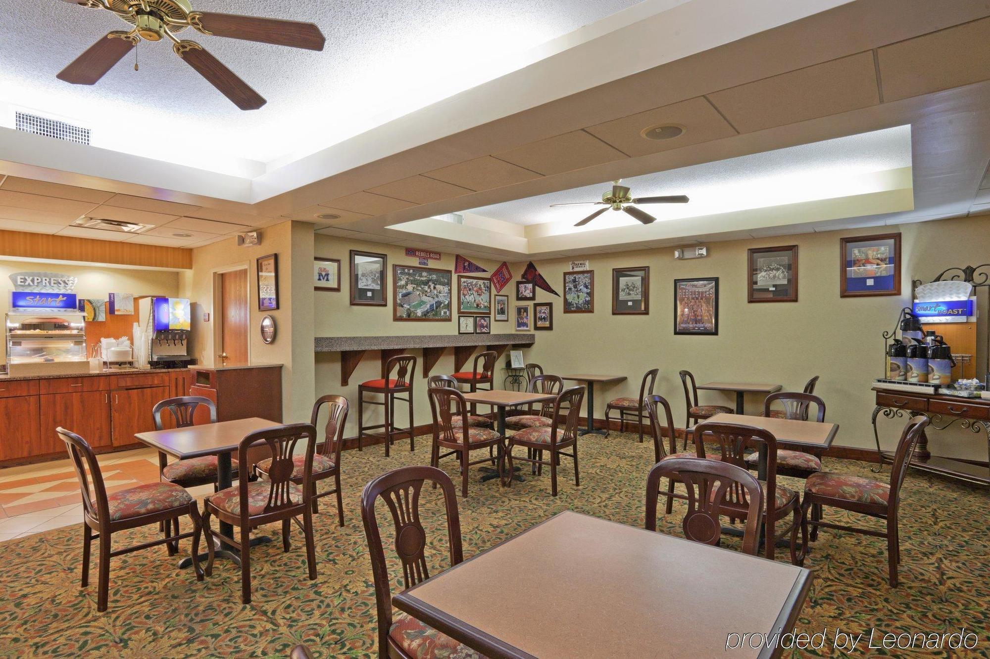 Holiday Inn Express & Suites - Oxford By Ihg Luaran gambar