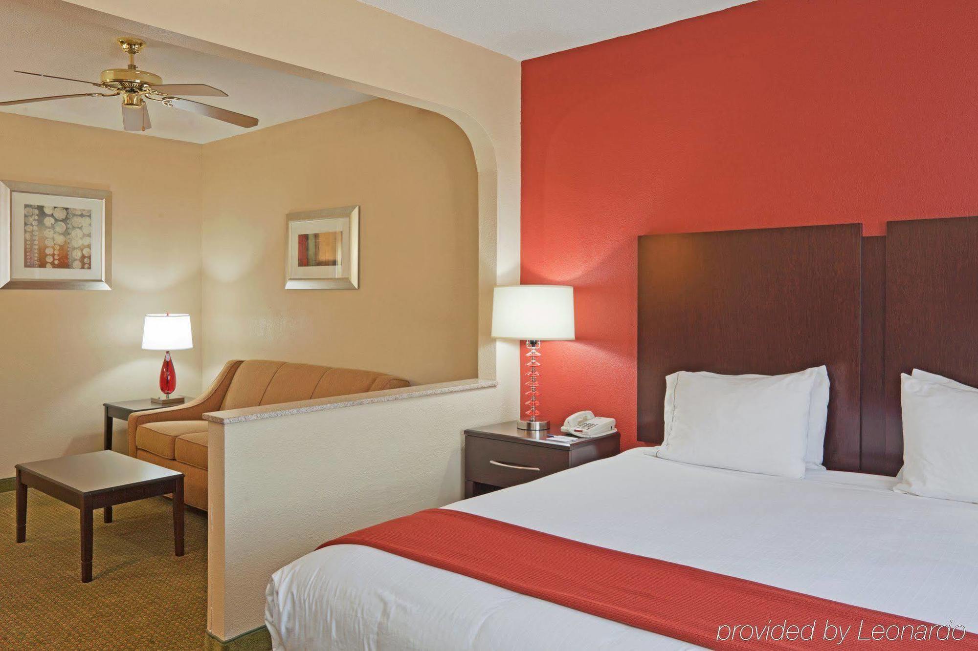 Holiday Inn Express & Suites - Oxford By Ihg Luaran gambar