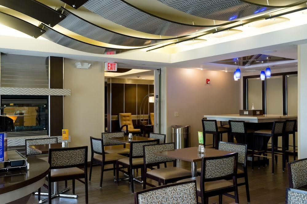 Holiday Inn Express & Suites - Oxford By Ihg Luaran gambar